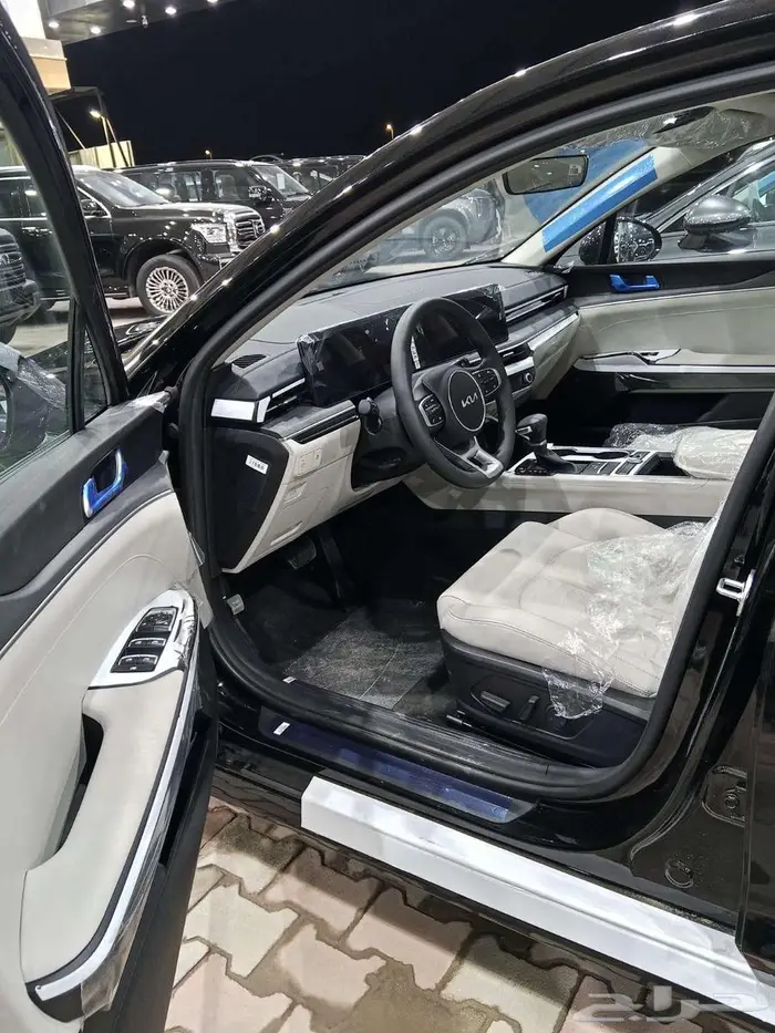 كيا K5 استاندر مطور سقف بانوراما 2026 3