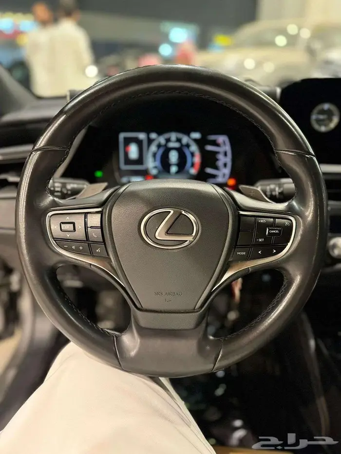 لكزس 350ES موديل 2023 9