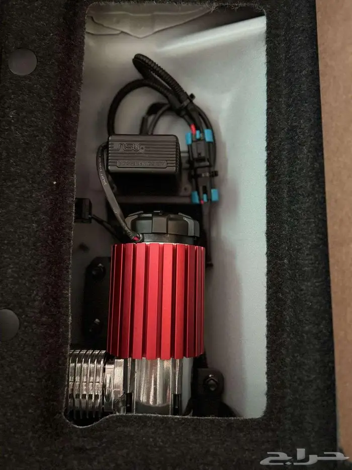 تويوتا هايلوكس SGLX بريمي بنزين 2.7 فل كامل دبل 2025 9