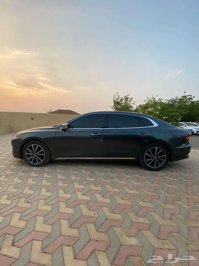 ازيرا 2022 - داخلية اوف وايت 122 الف كم 6