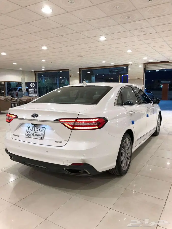 فورد توروس 2021 فل كامل بنزين 3