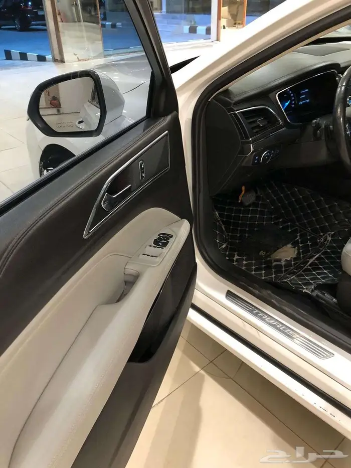 فورد توروس 2021 فل كامل بنزين 13