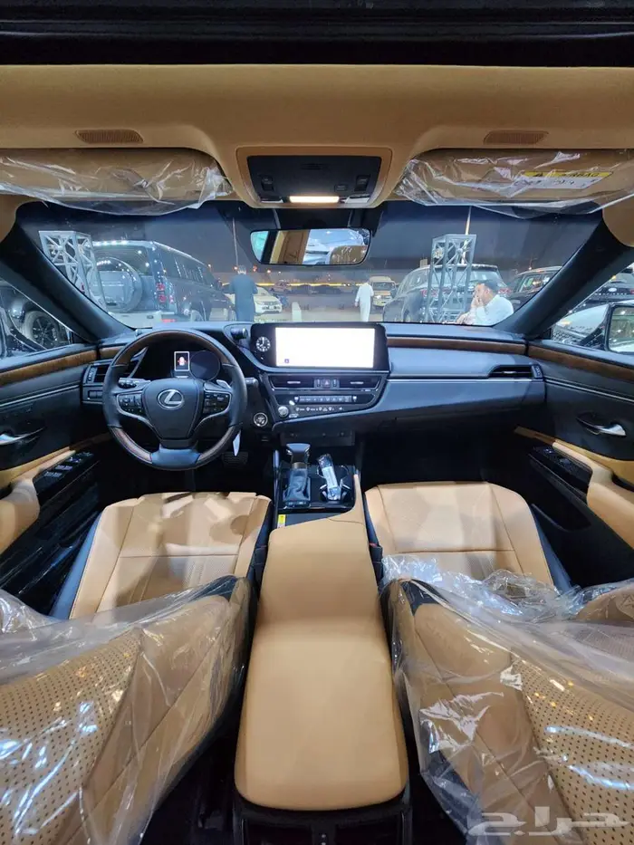 لكزس ES 300 HH موديل 2025 - فل هايبرد خليجي السعر 232900 6