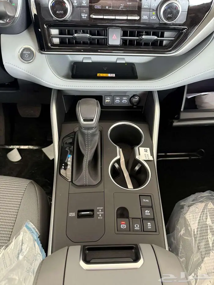 تويوتا - هايلاندر - 2025 - GLE- نص فل 6