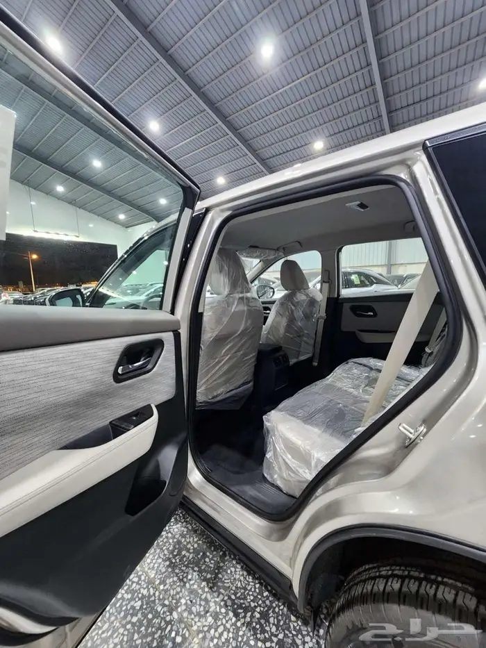 نيسان اكس تريل 5 مقاعد 2024 السعر 87400 10