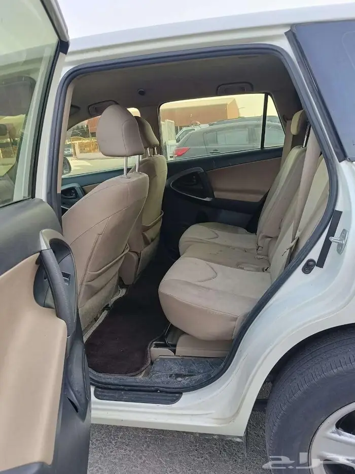 تويوتا راف فور 2012 10