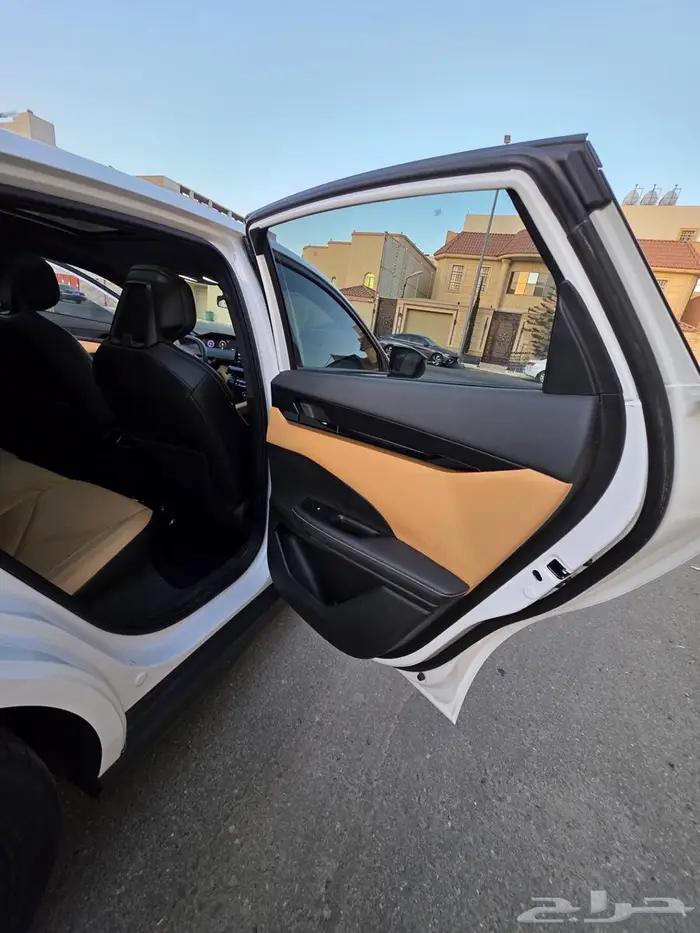 شانجان يوني في هاتشباك 17