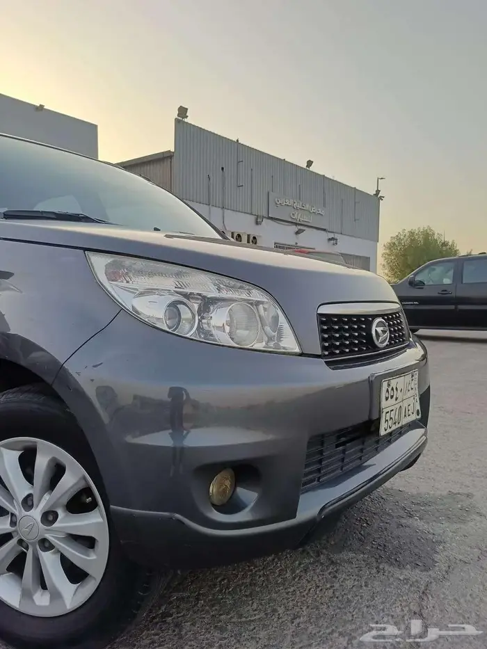 دايهاتسو تيريوس 2015 14