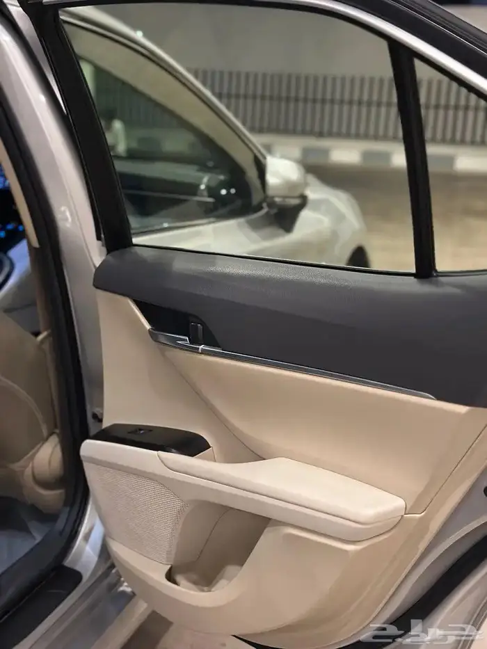 كامري 2024 فل كامل سعودي بنزين 5