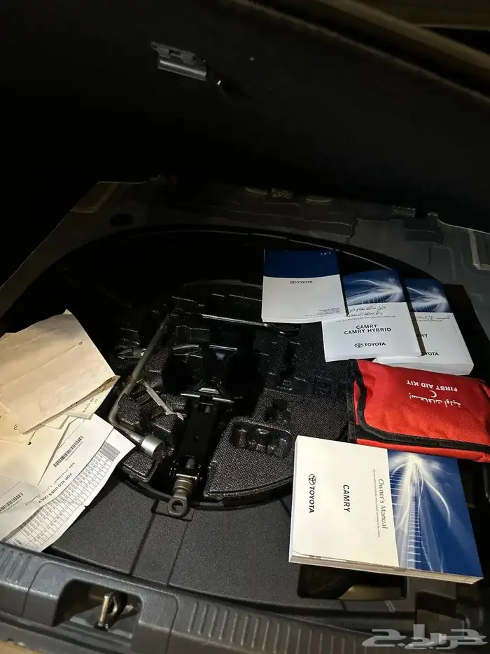 كامري 2024 فل كامل سعودي بنزين 8