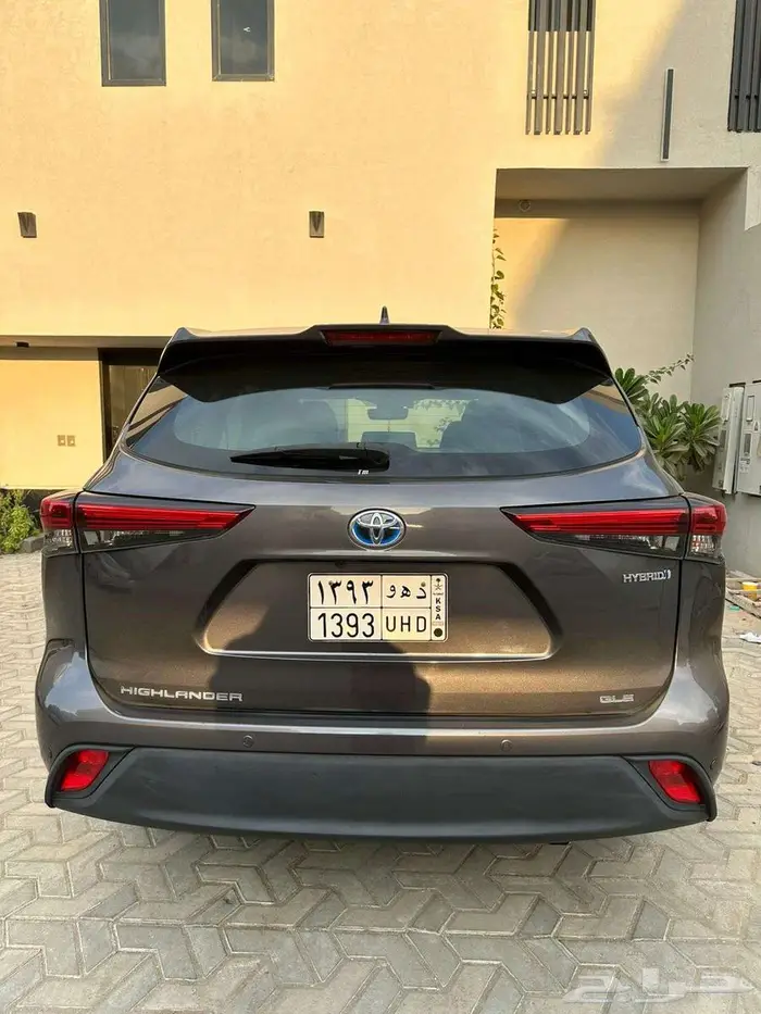 للبيع تويوتا هايلاندر 2021 فئة نص فل GLE 7