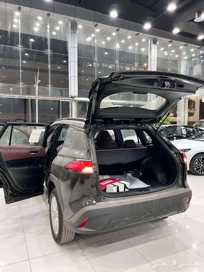 تويوتا كورولا كروس ( XLE ) موديل 2024 أقل الأسعار 9