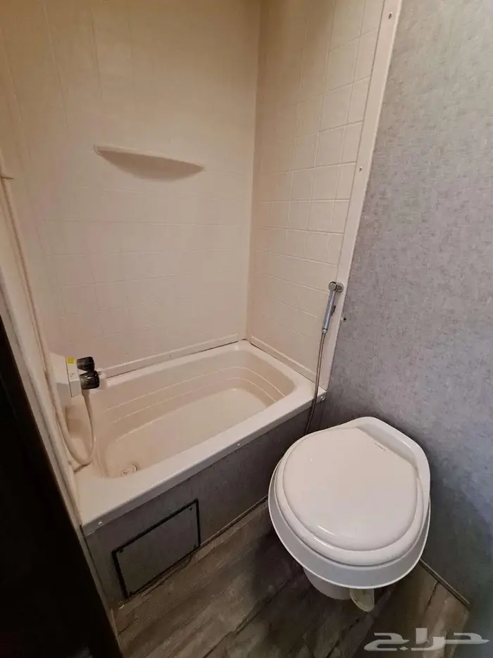 كرفان أمريكي مخزن 12