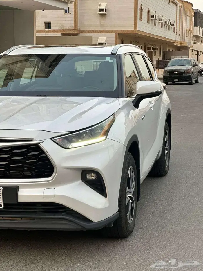 تويوتا هايلاندر GLE 2023 4