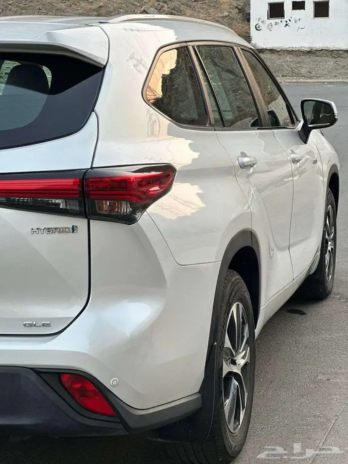 تويوتا هايلاندر GLE 2023 6