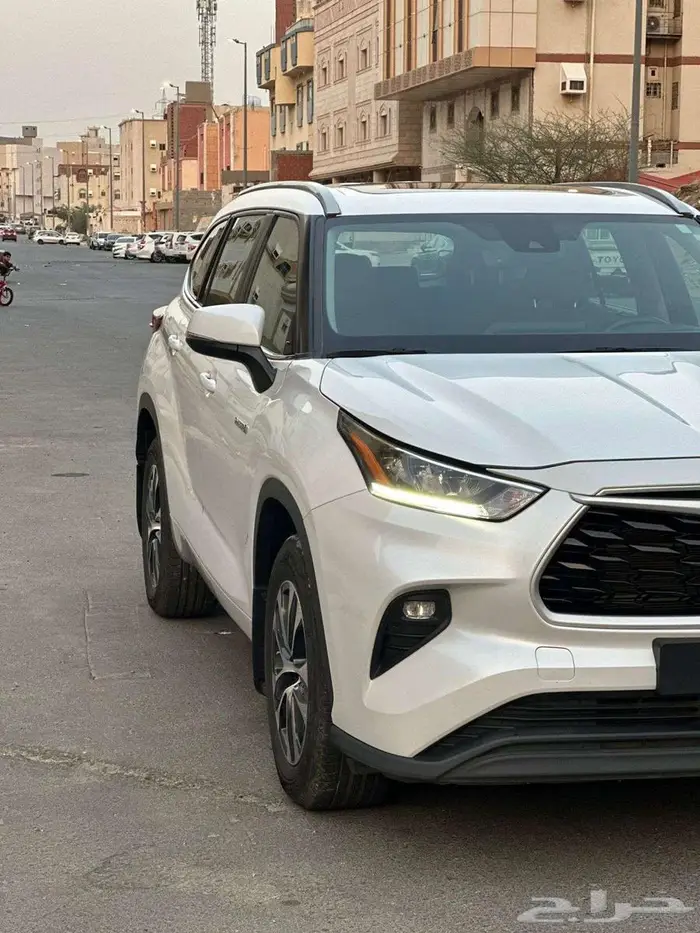 تويوتا هايلاندر GLE 2023 5