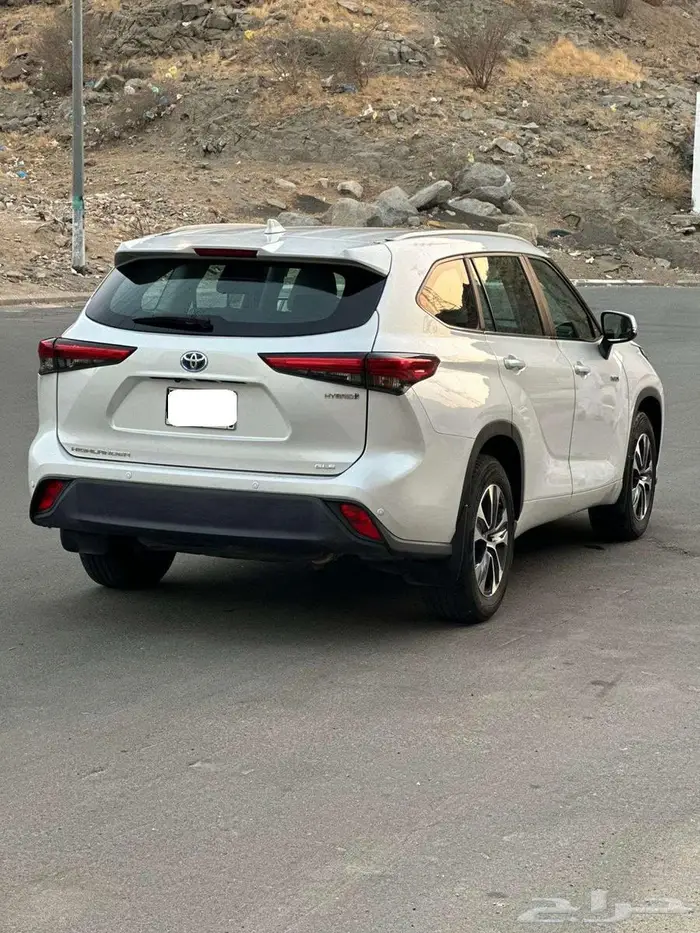 تويوتا هايلاندر GLE 2023 9