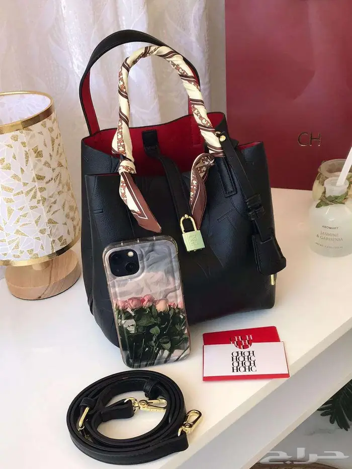 شنطة كارولينا هيريرا هريرا شنط نسائية سي اتش CH شنطات ماركات 8