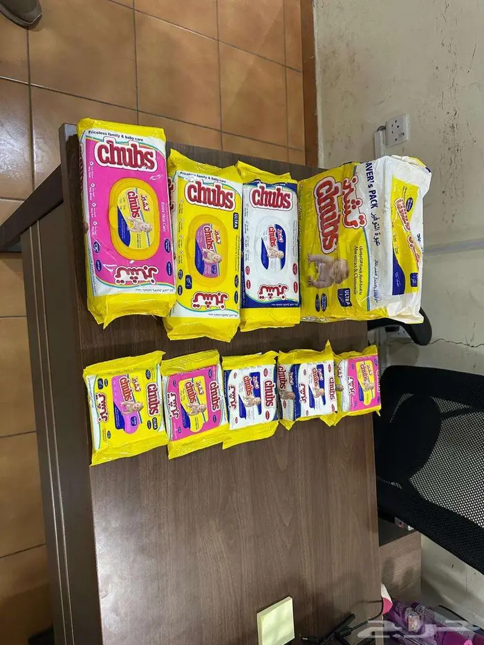 مناديل مبللة تشبز للأطفال كمية كبيرة بأسعار جملة 3