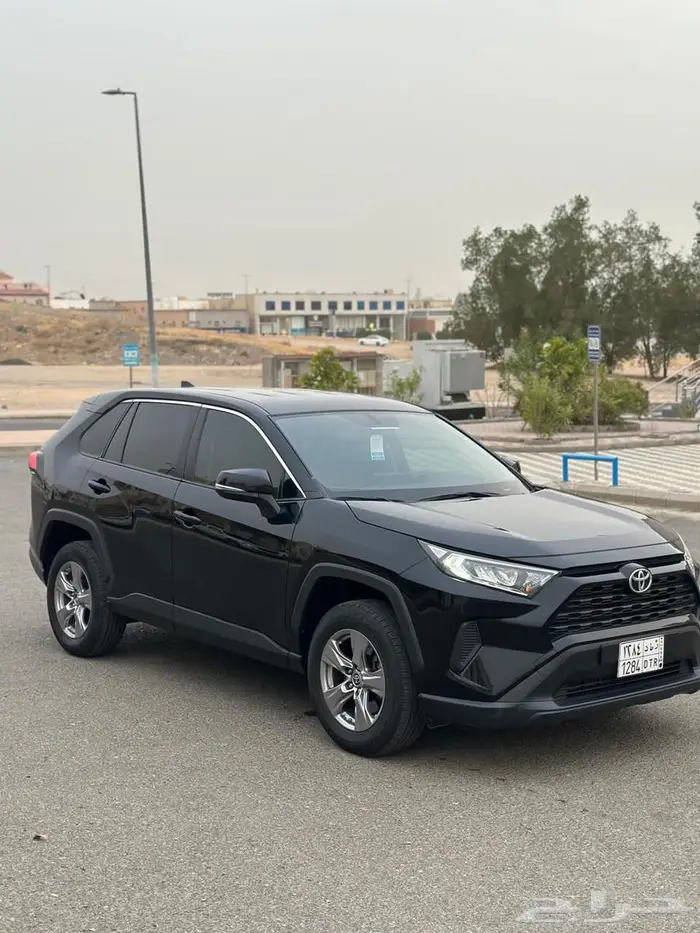 راف فور 2023 دبل شبه الجديد 3