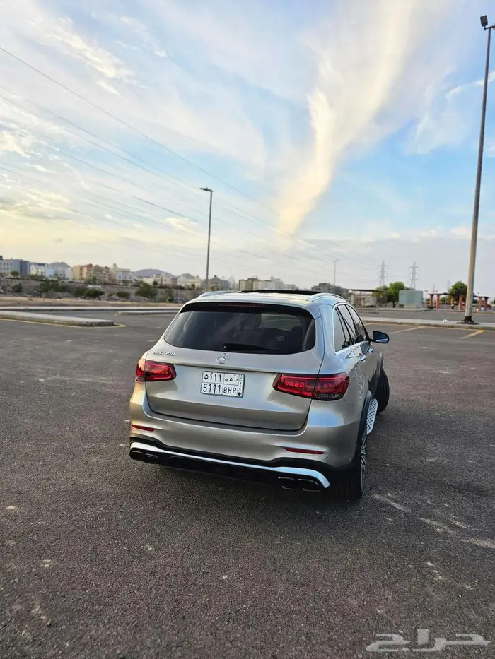 GLC 300 2020 GOLD فل اوبشن 18