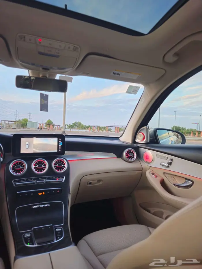 GLC 300 2020 GOLD فل اوبشن 25