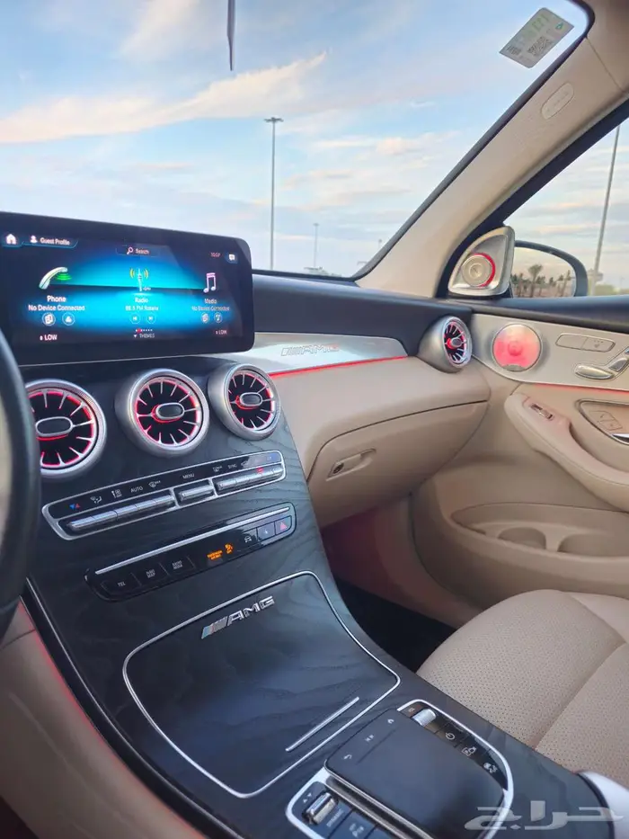 GLC 300 2020 GOLD فل اوبشن 33
