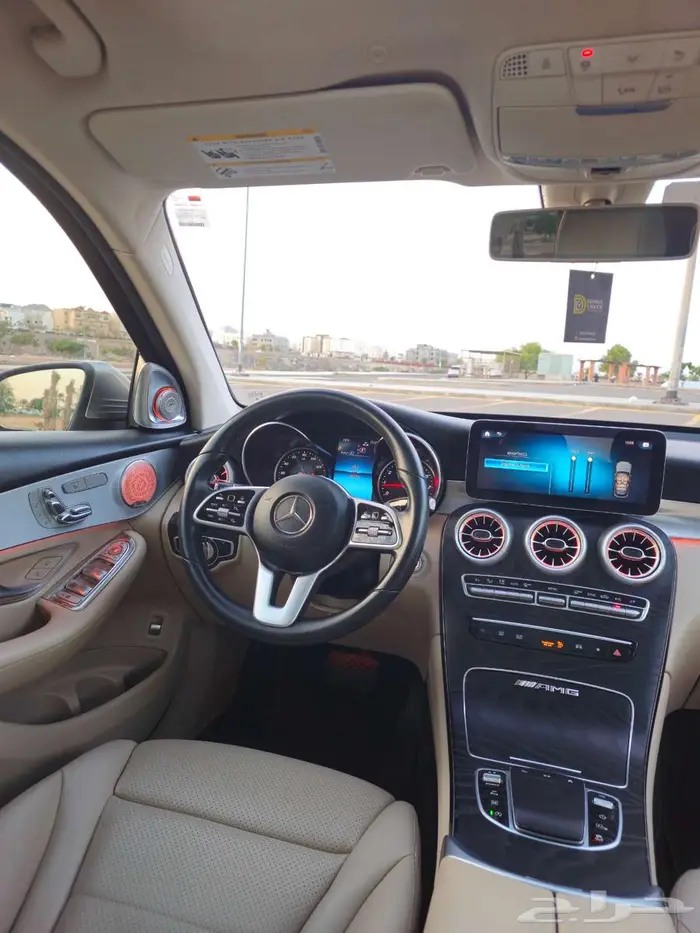 GLC 300 2020 GOLD فل اوبشن 34