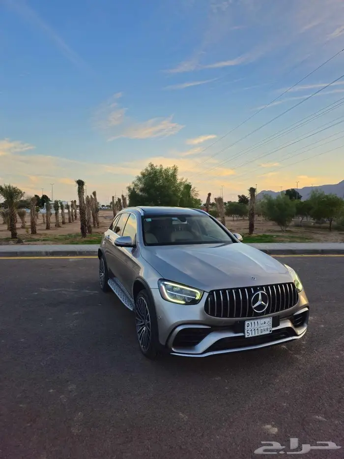 GLC 300 2020 GOLD فل اوبشن 40