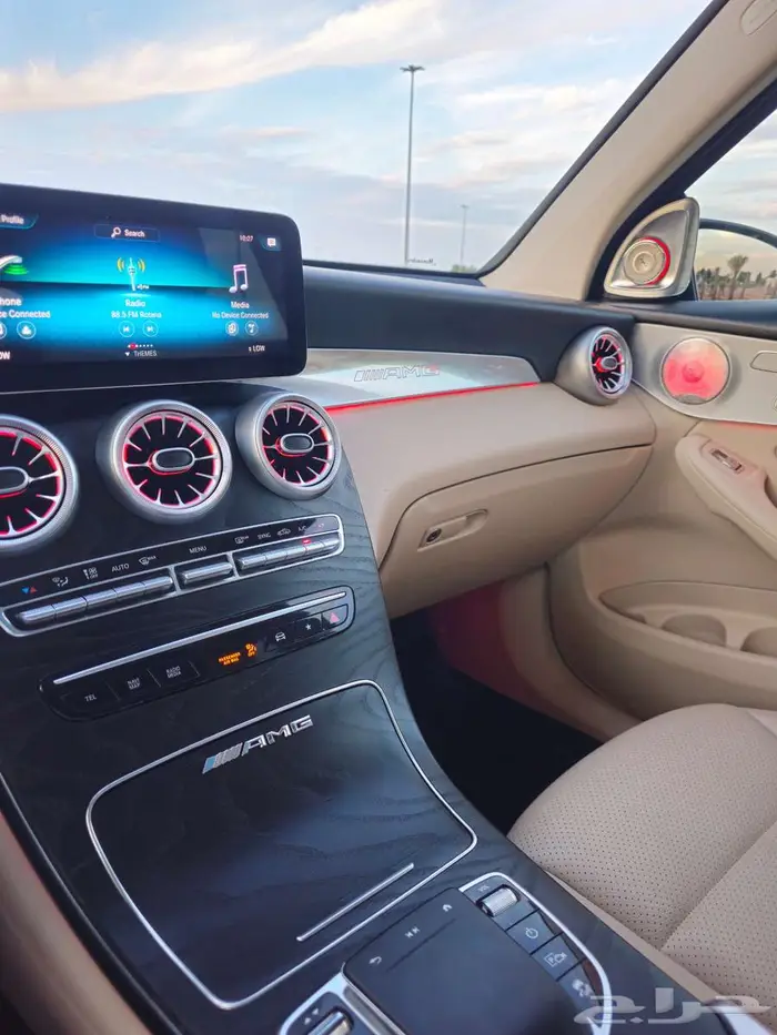 GLC 300 2020 GOLD فل اوبشن 38
