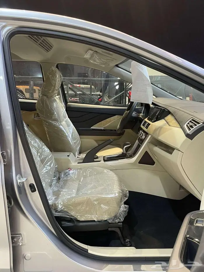 ميتسوبيشي اكسباندر HL 2025 مبيعات بنوك 5