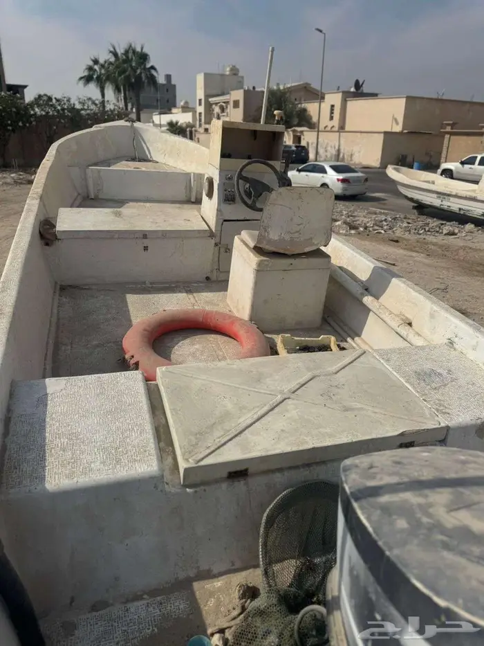 قارب نزهة للبيع 3