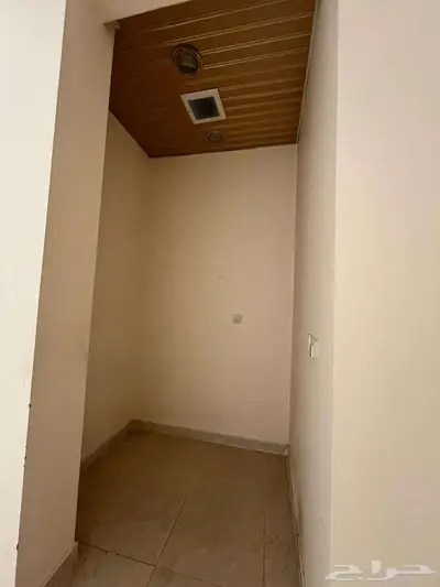 معرض للإيجار index