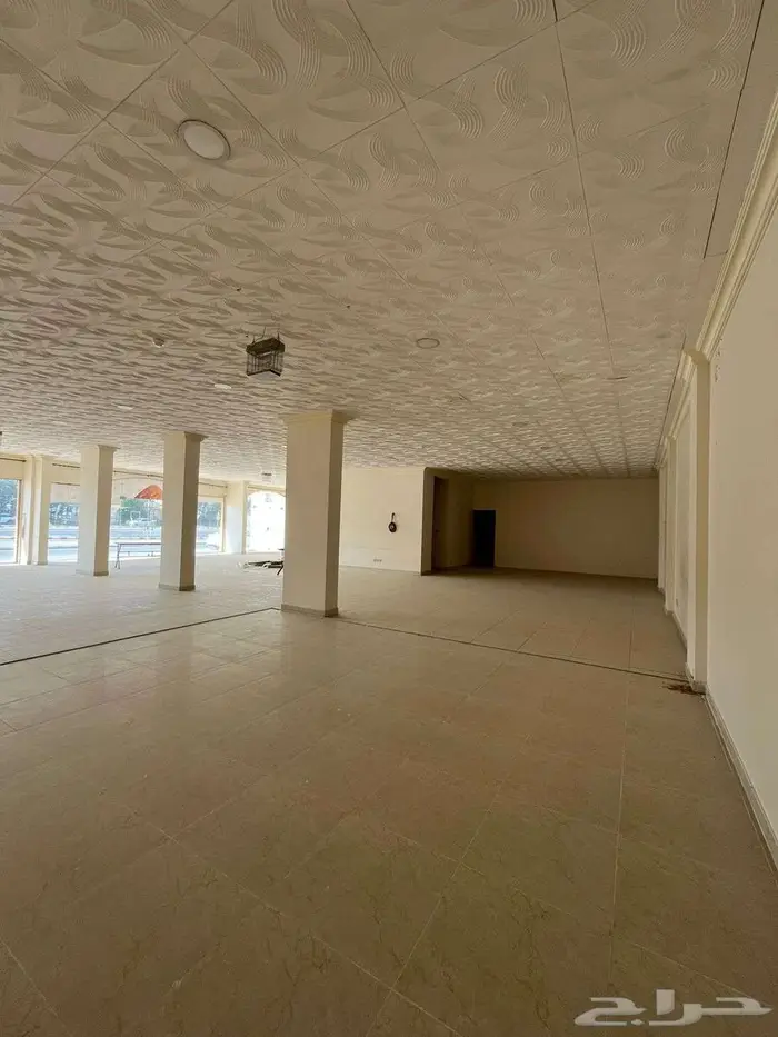 معرض للإيجار 9