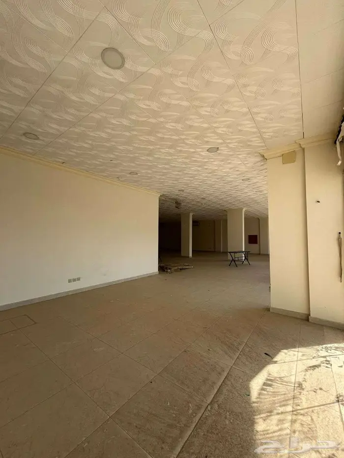 معرض للإيجار 7