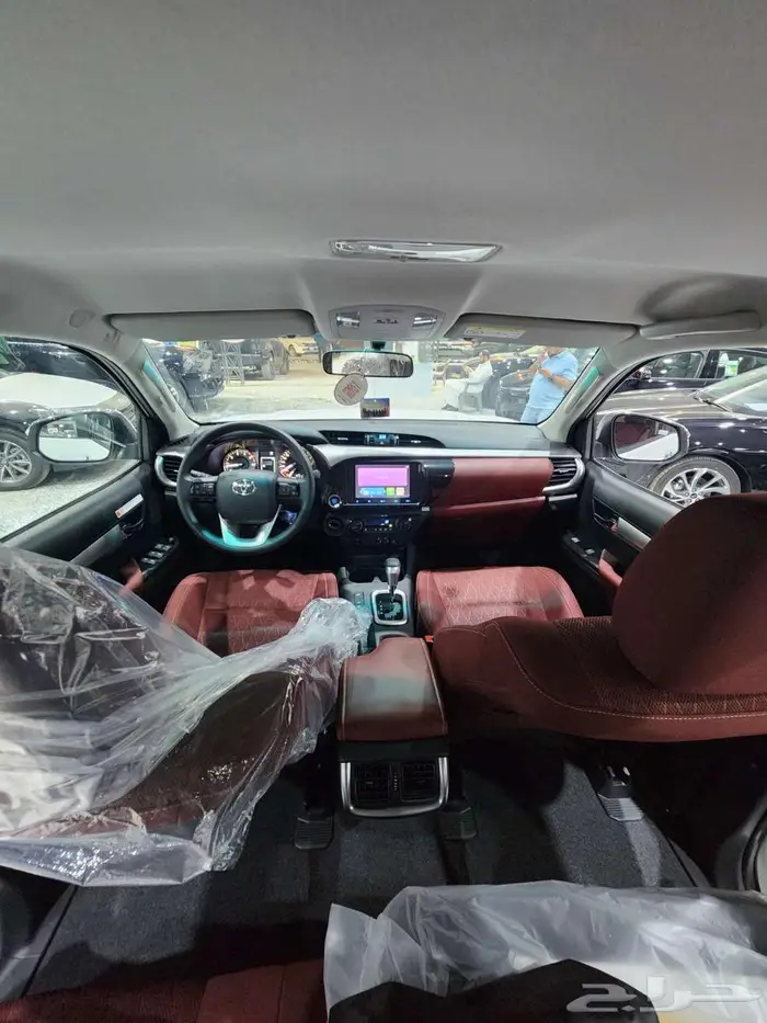 هايلوكس غمارتين S-GLX قير اتوماتيك ديزل 2025 6