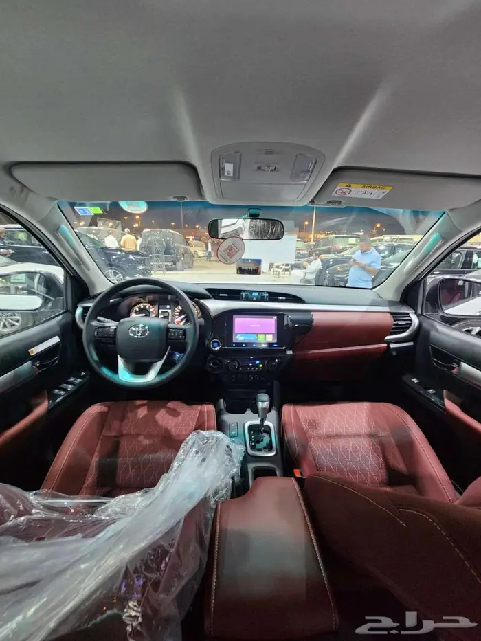 هايلوكس غمارتين S-GLX قير اتوماتيك ديزل 2025 5