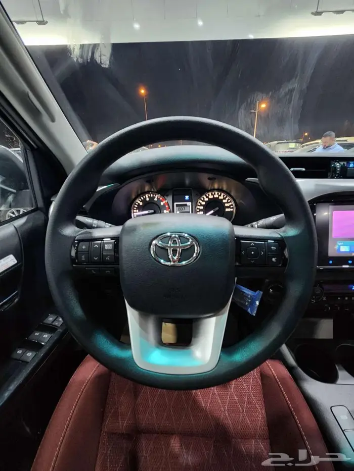 هايلوكس غمارتين S-GLX قير اتوماتيك ديزل 2025 10