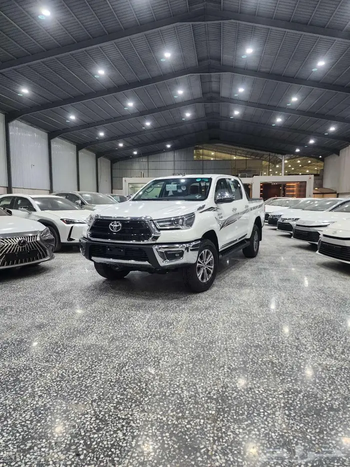 هايلوكس غمارتين S-GLX قير اتوماتيك ديزل 2025 1