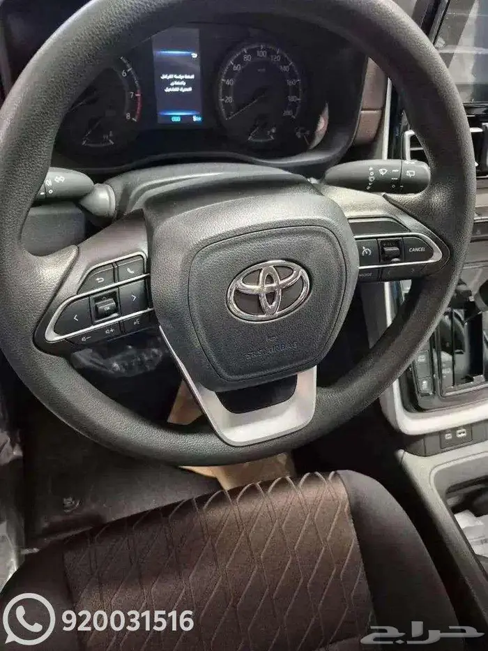 تويوتا اينوفا GL موديل 2025 1