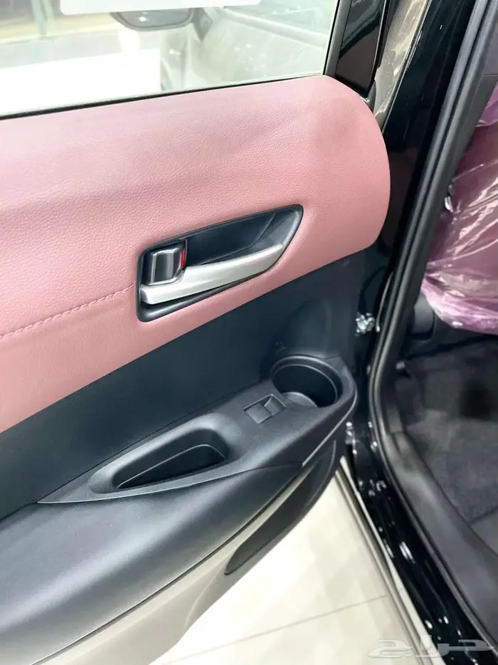 تويوتا كورولا كروس ( XLE ) موديل 2024 أقل الأسعار 23