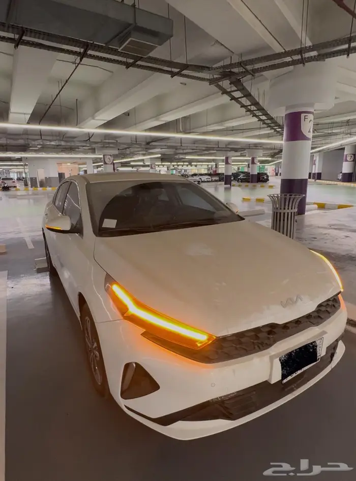 كيا k3 ( سيراتو ) 2024 شبه جديد مستورد 1