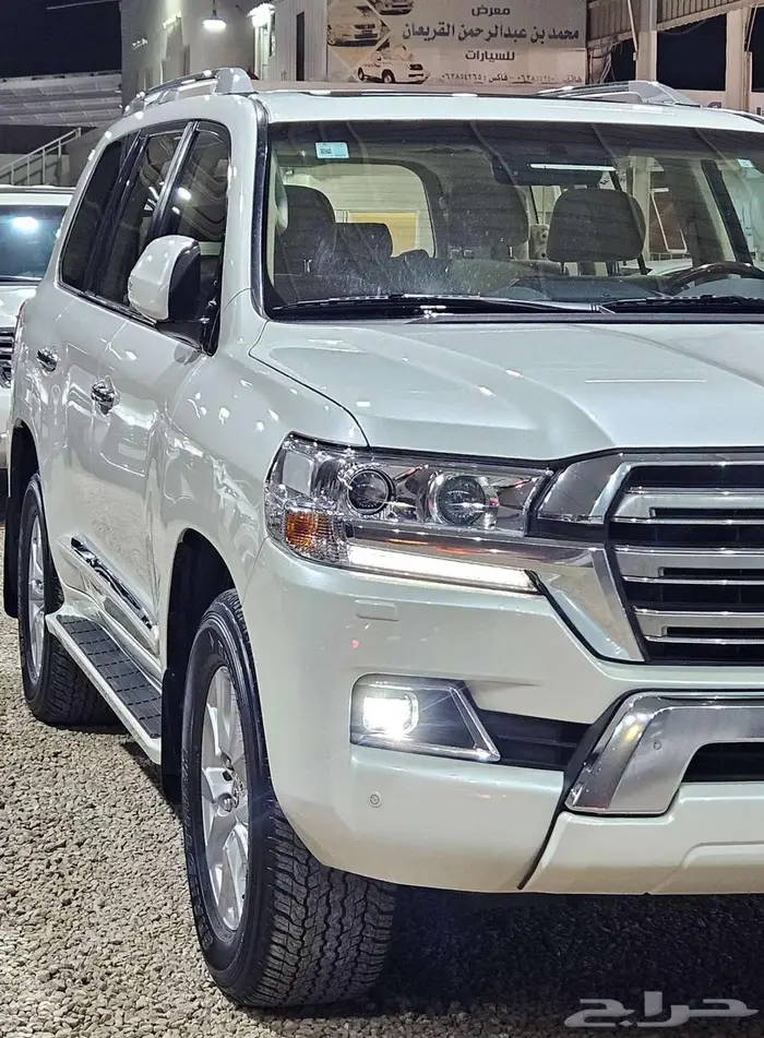 تويوتا لاندكروزر GXR..2016 5