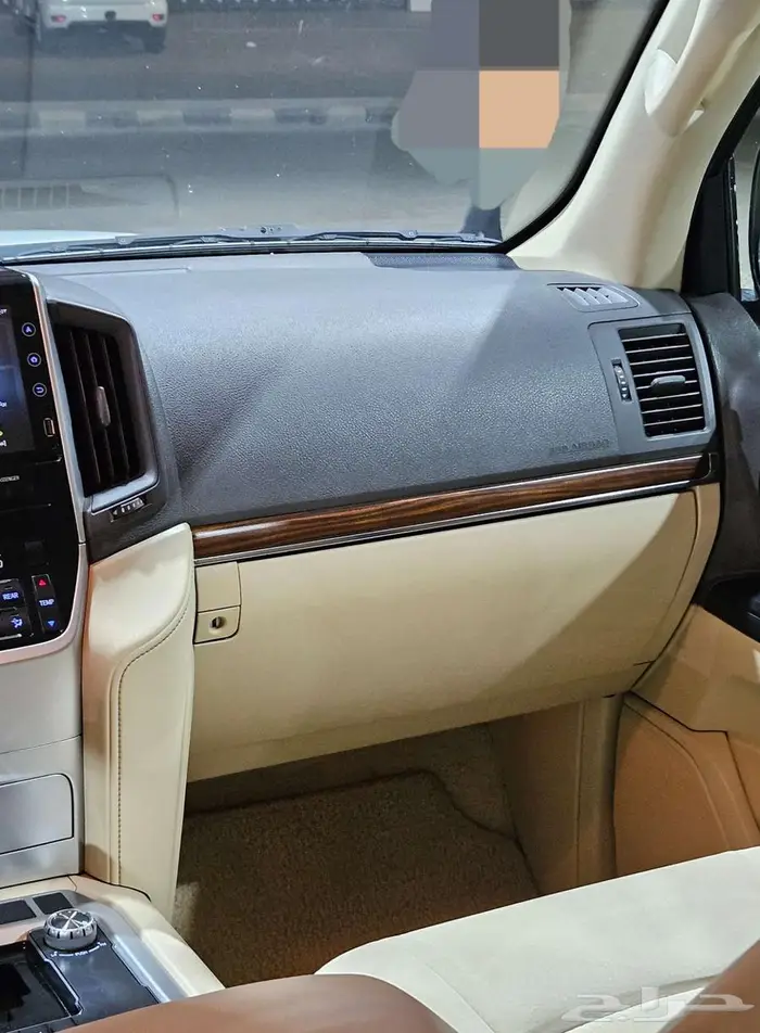 تويوتا لاندكروزر GXR..2016 41