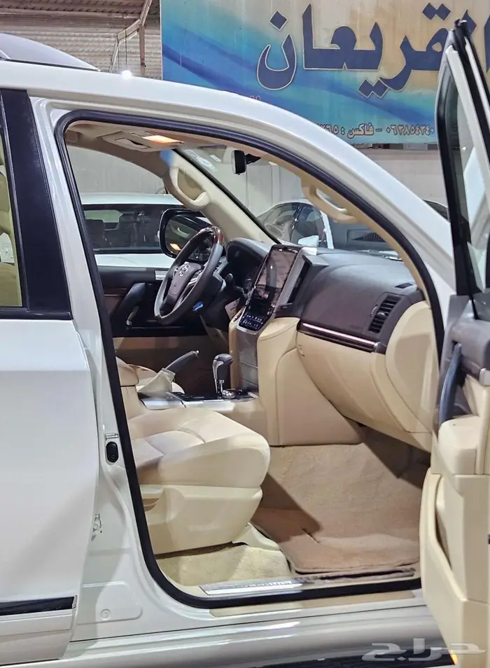 تويوتا لاندكروزر GXR..2016 49