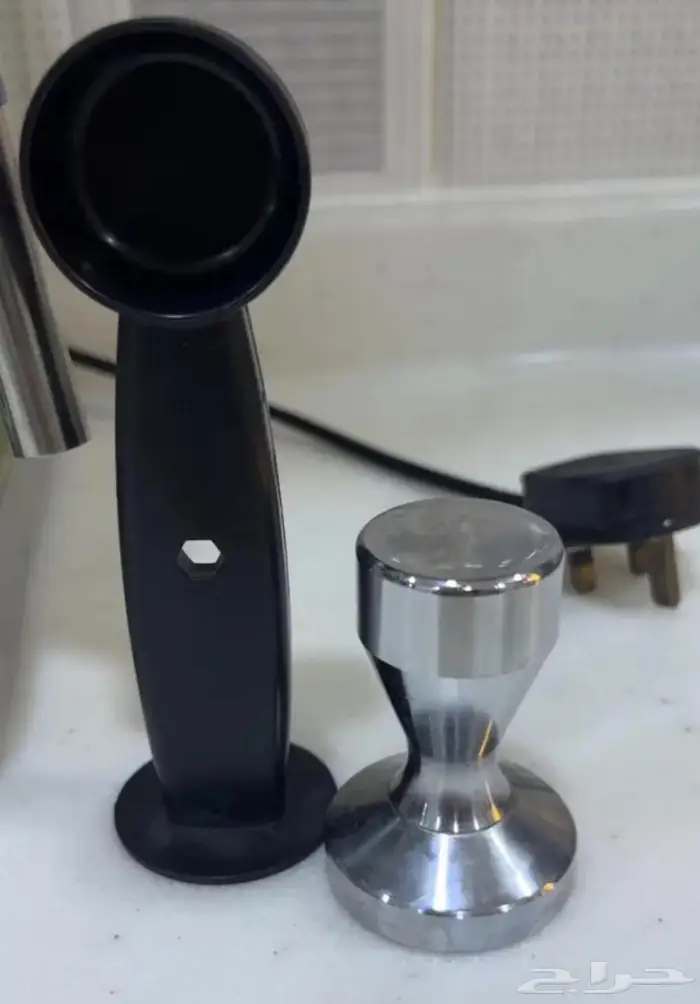 الة قهوة من DLC 0