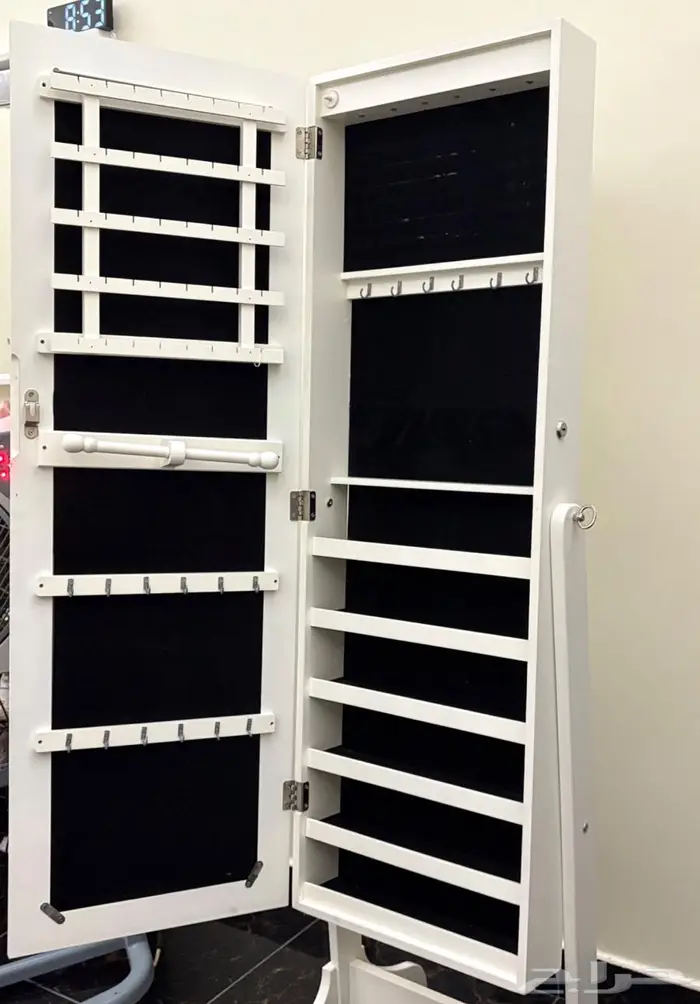 مرايا مع تخزين واضاءة 3