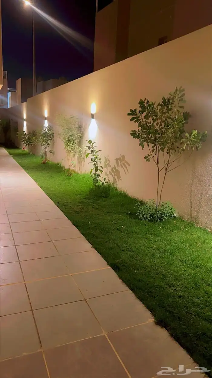 تنسيق حدائق صيانه الحدائق الشهريه والسنويه وبيع الثيل الطبيع 0