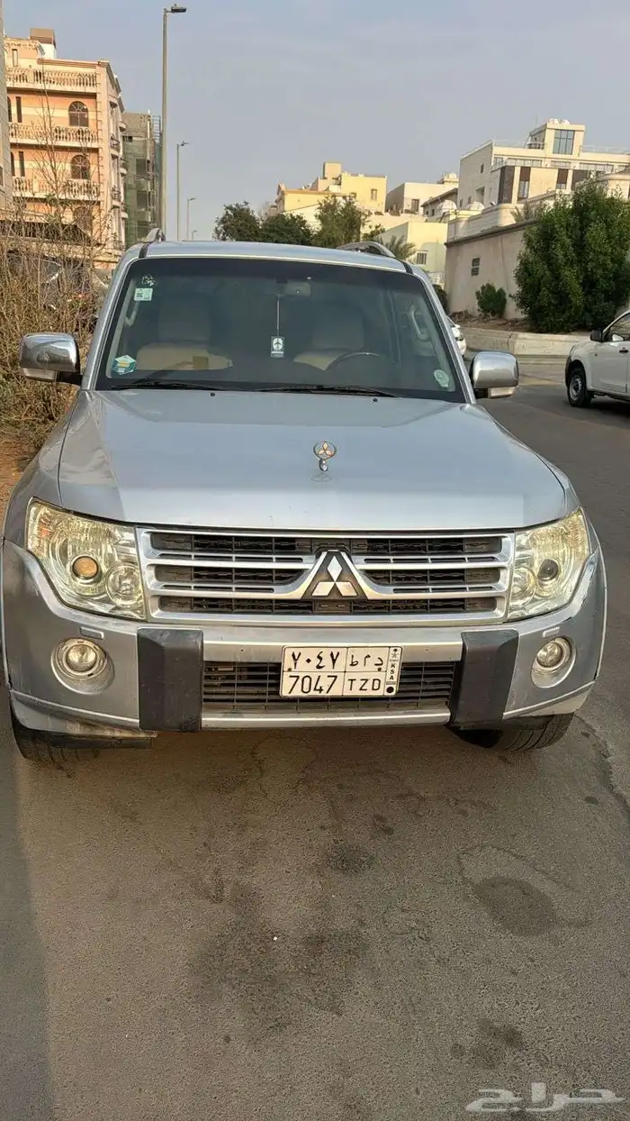 جيب ربع باجيرو 2010 فل كامل 7