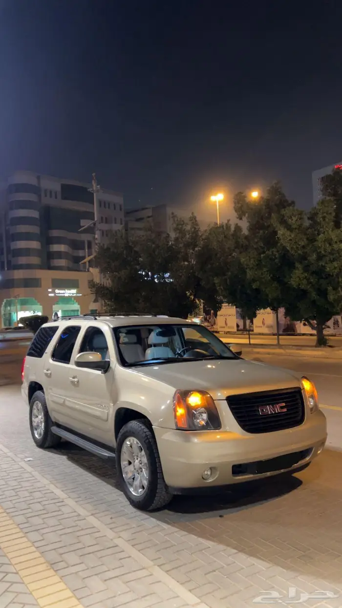 للبيع يوكن 2008 SLT دبل 5